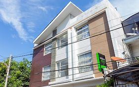 OYO 781 Erga Family Residence Syariah